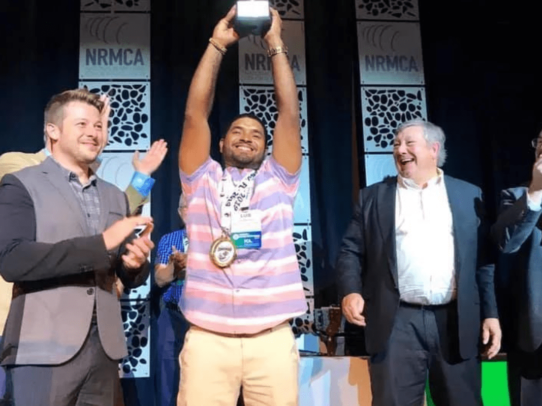 luis-martinez-1st-place-champion-4_orig